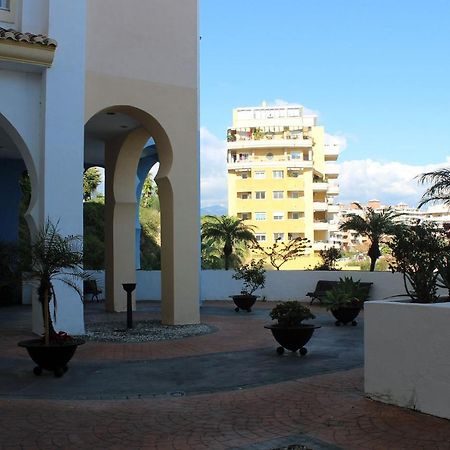 Puerto Blanco Apartment เอสเตโปนา ภายนอก รูปภาพ