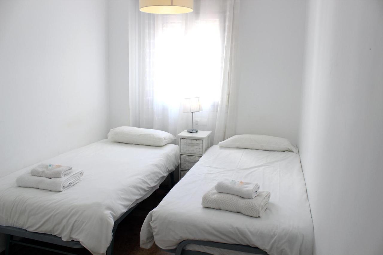 Puerto Blanco Apartment เอสเตโปนา ภายนอก รูปภาพ